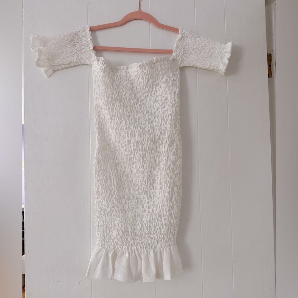 White Off The Shoulder Smocked Dress, size S
